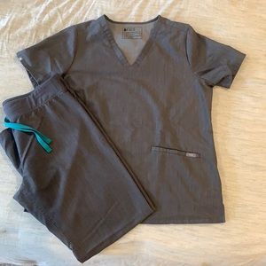 Figs Scrubs/ BEST SELLER KIT